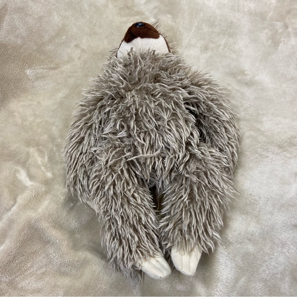 Wild Republic Sloth - Picture 2 of 13